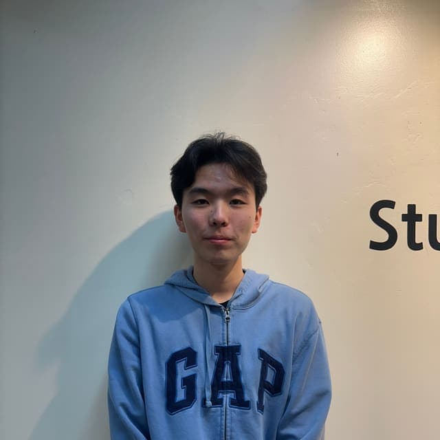 Son Ji-Ho Hwang