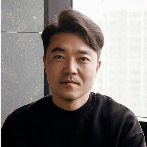 Kyungwoo Lim