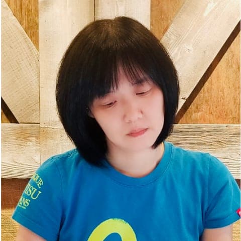 Hee Young Lee